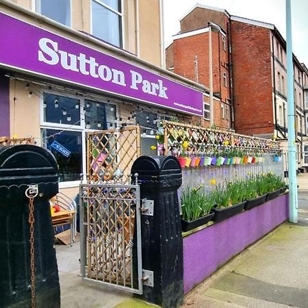 Sutton Park Guest House بلاكبول المظهر الخارجي الصورة