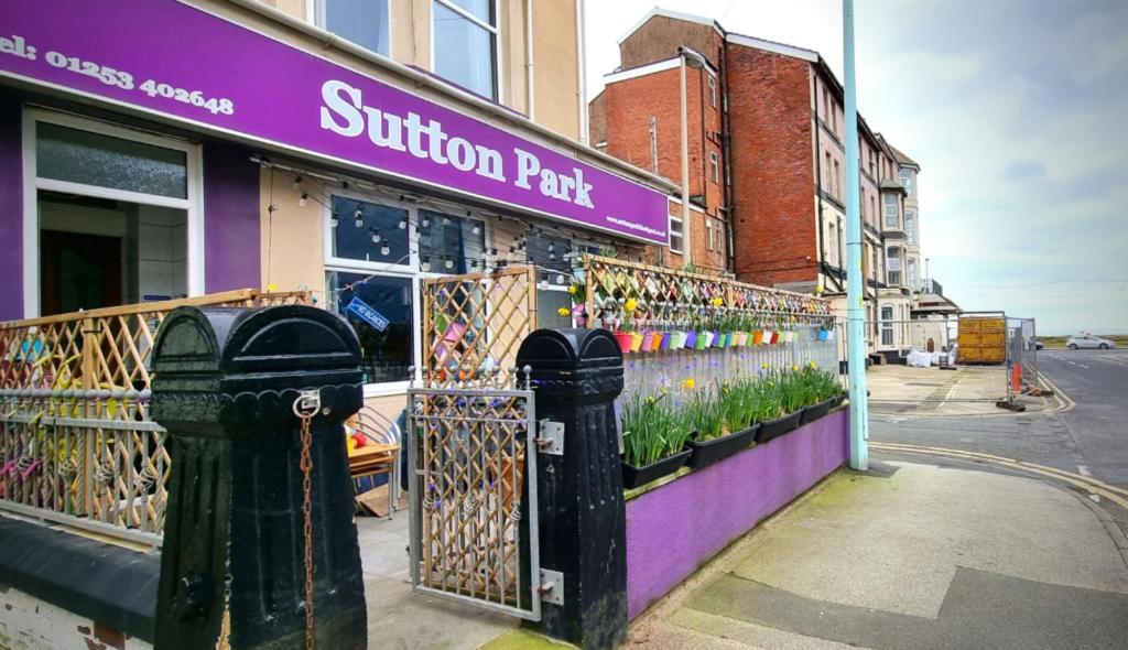 Sutton Park Guest House بلاكبول المظهر الخارجي الصورة